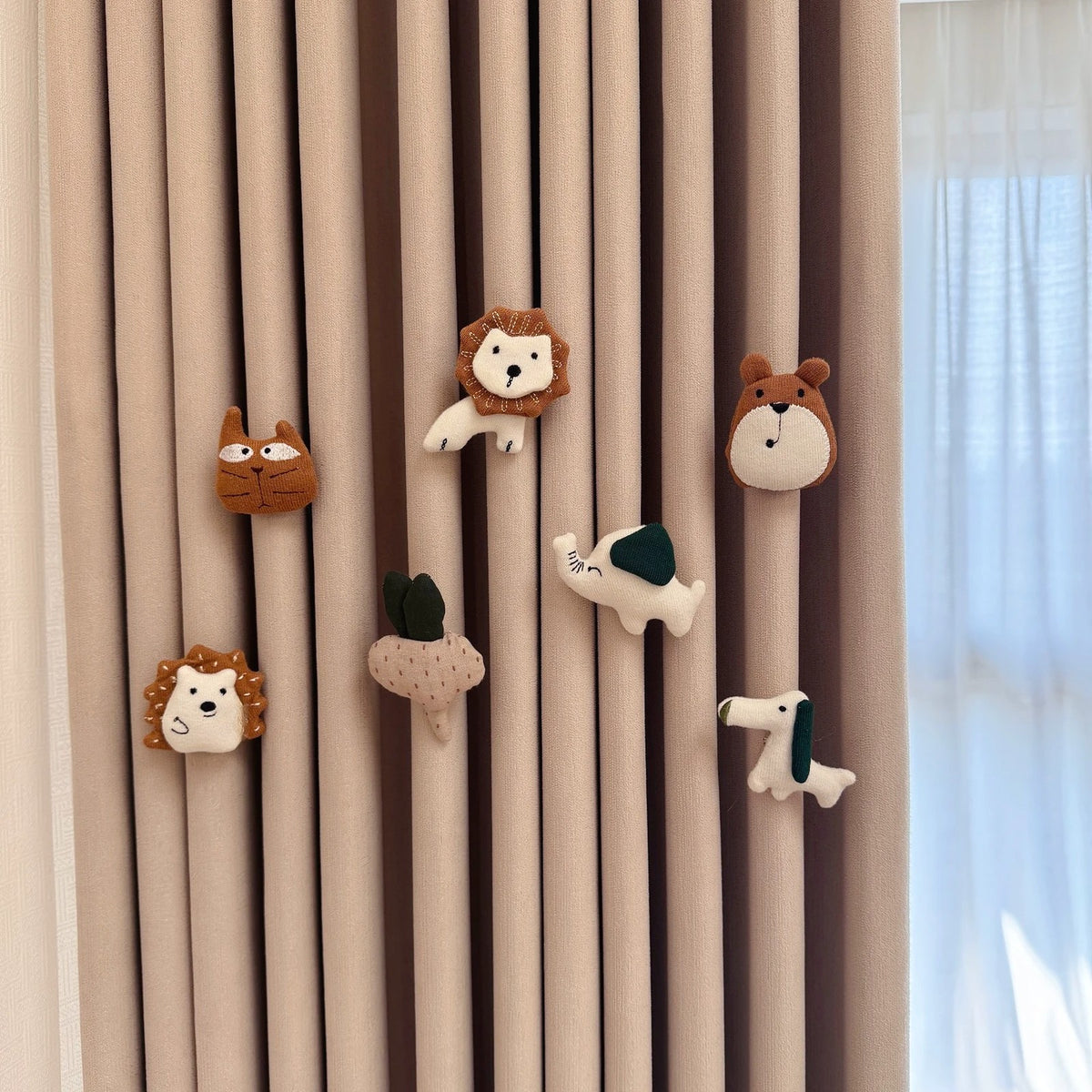 Animal friends set of fabric curtain pins: cat, lion, bear, hedgehog, radish, elephant and dog