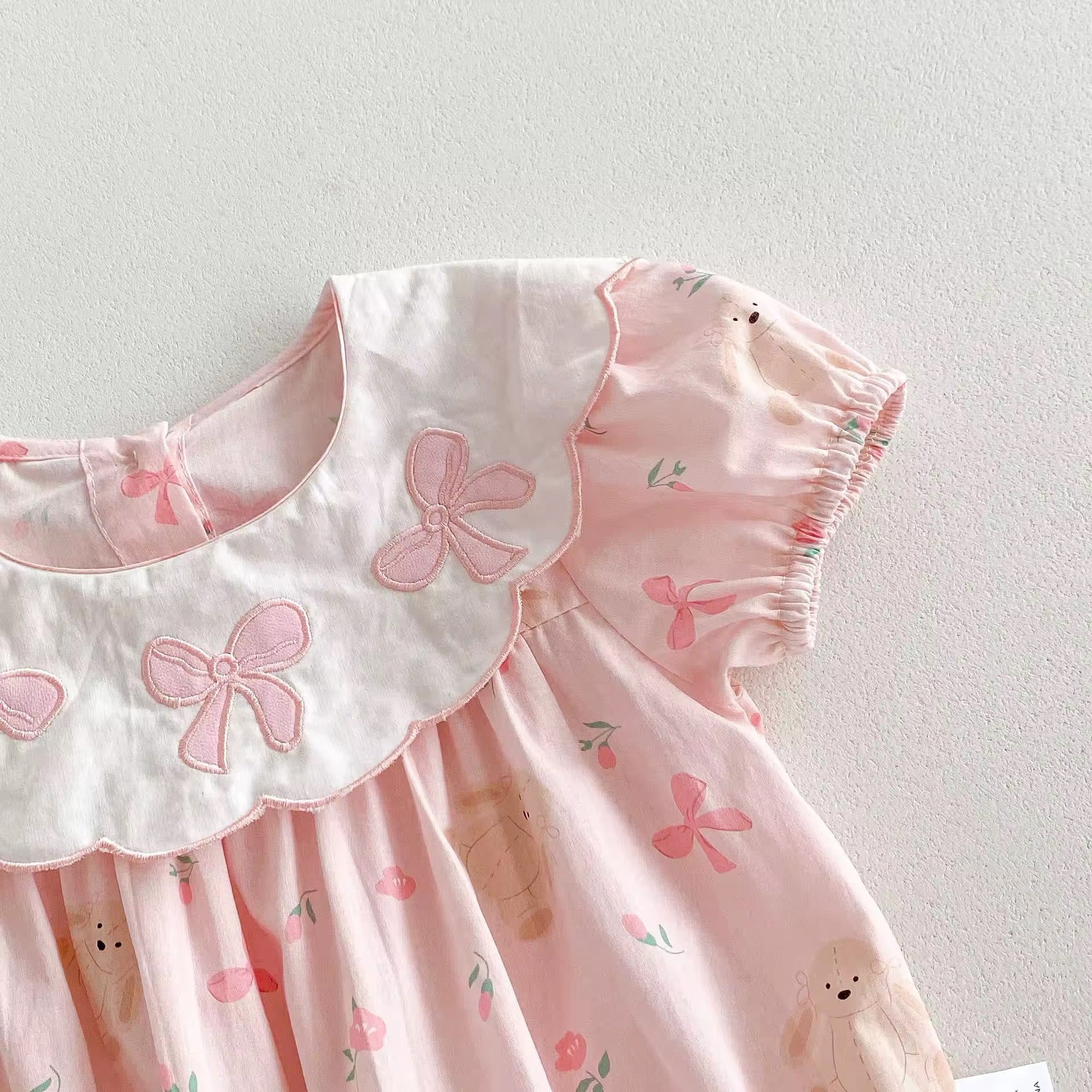 🌸 Soft Pink Romper – Adorable & Comfy!