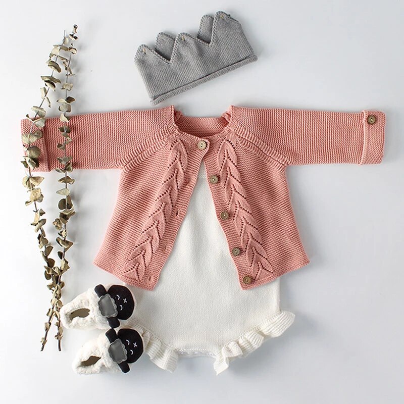 Leaf Shape Knitted Cardigan