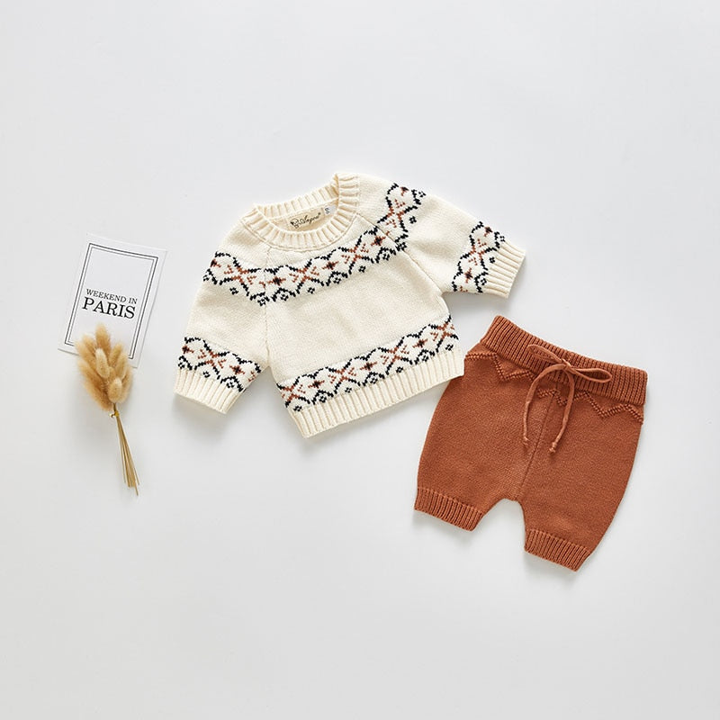 Geo Pattern Raglan Sleeve Sweater With Knit Shorts