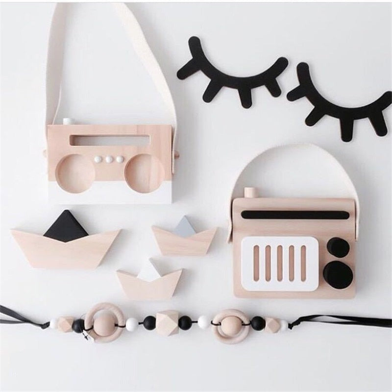 Hanging Wood Radio/Tape Recorder