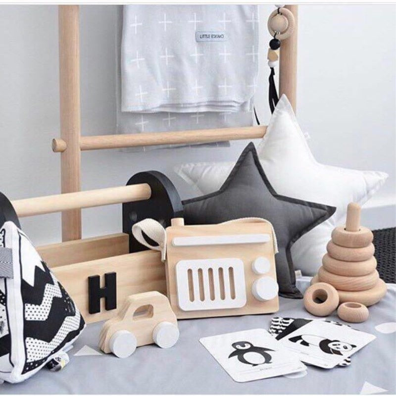 Hanging Wood Radio/Tape Recorder