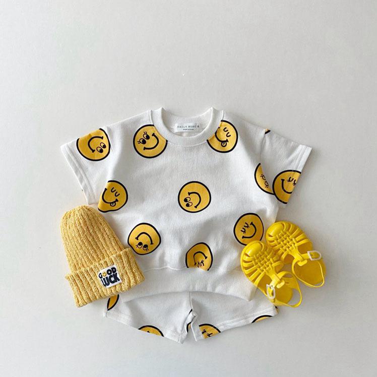 Smile/Flower Printed Top With Shorts