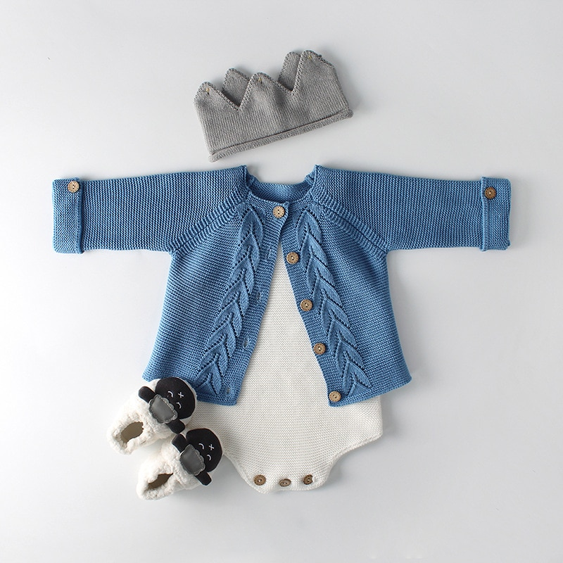 Leaf Shape Knitted Cardigan