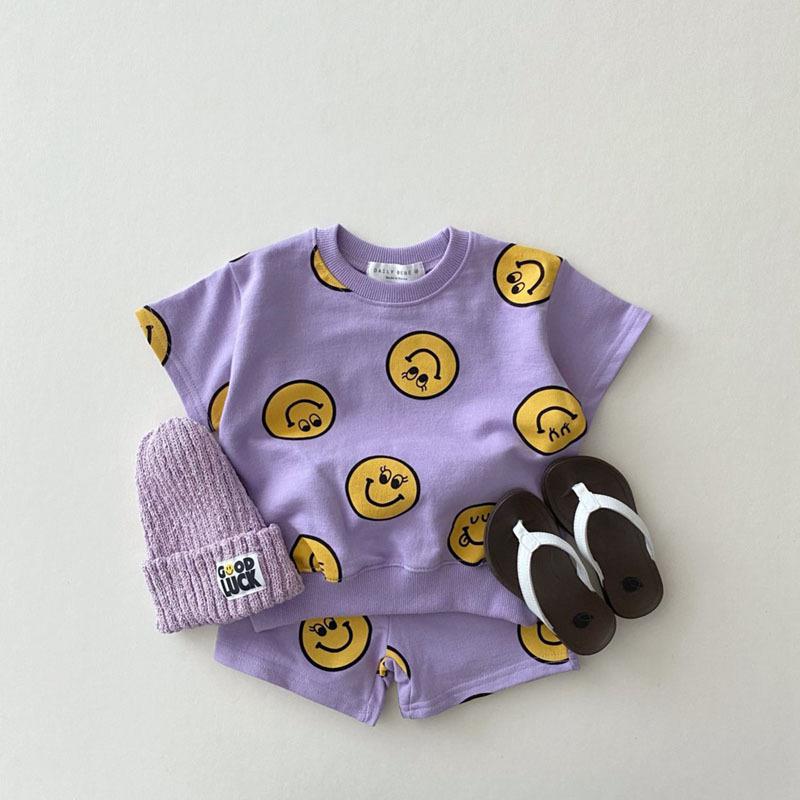 Smile/Flower Printed Top With Shorts