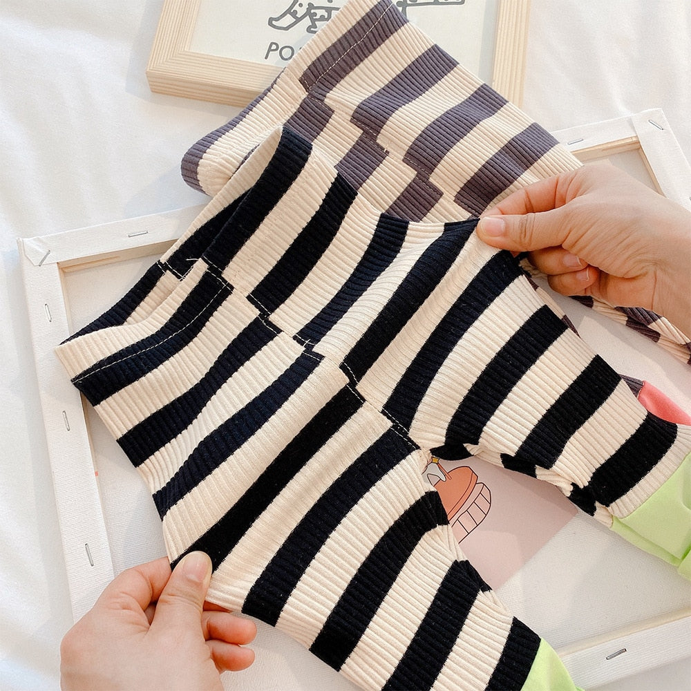 Smiling Face Sweatshirt & Striped Leggings Set