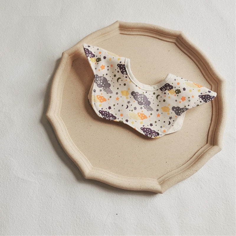 Dot/Stripe Pattern 360 Degree Rotating Bib