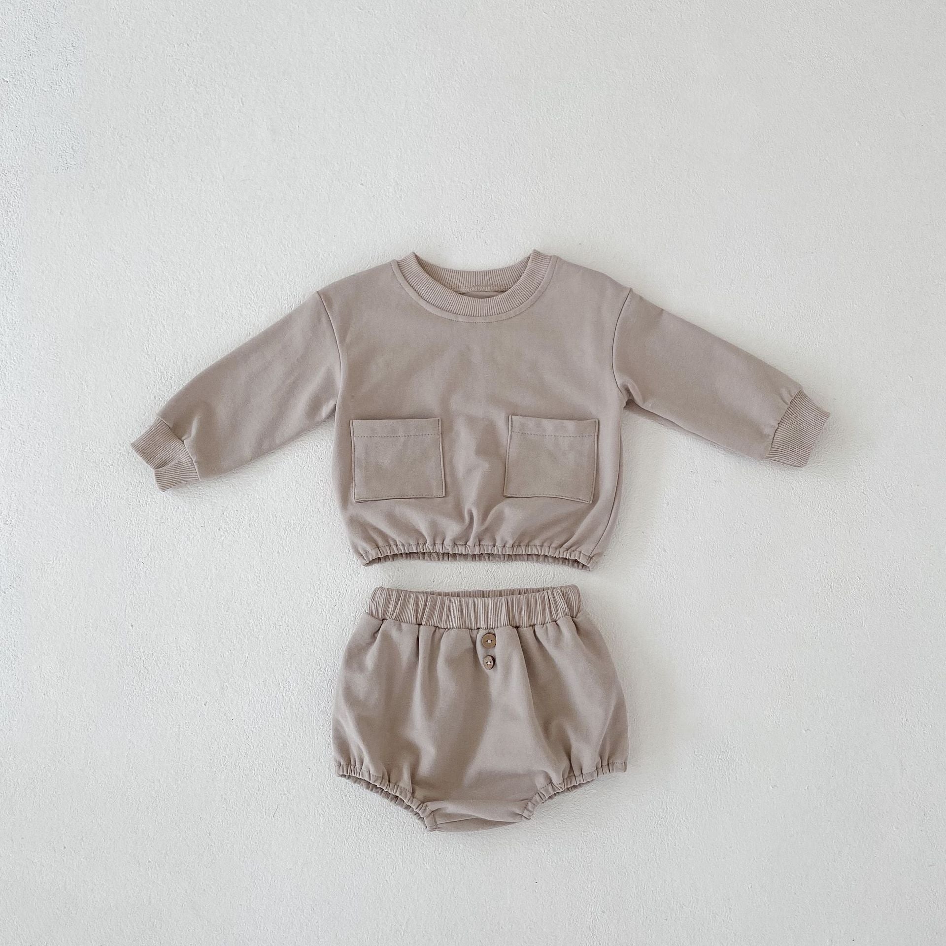 Sweatshirt With Pocket And Shorts Set