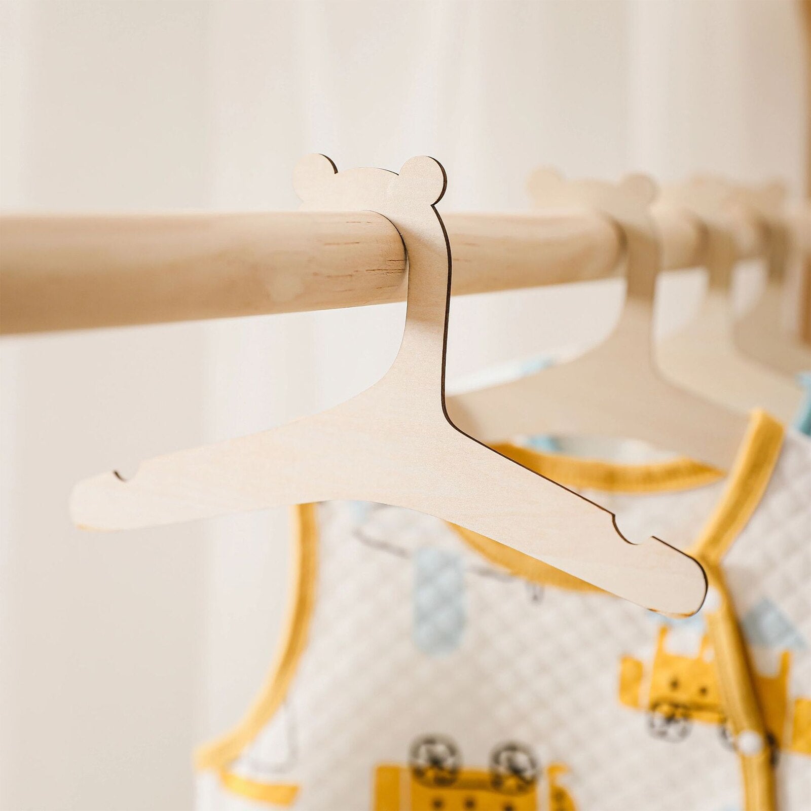 5/10 Pcs Wooden Clothes Hanger