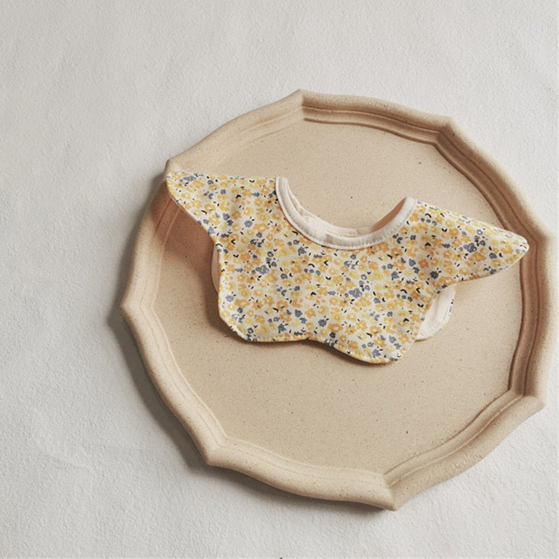 Dot/Stripe Pattern 360 Degree Rotating Bib