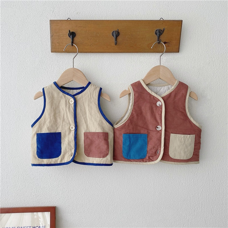 Beige and brown double pocket fleece vests