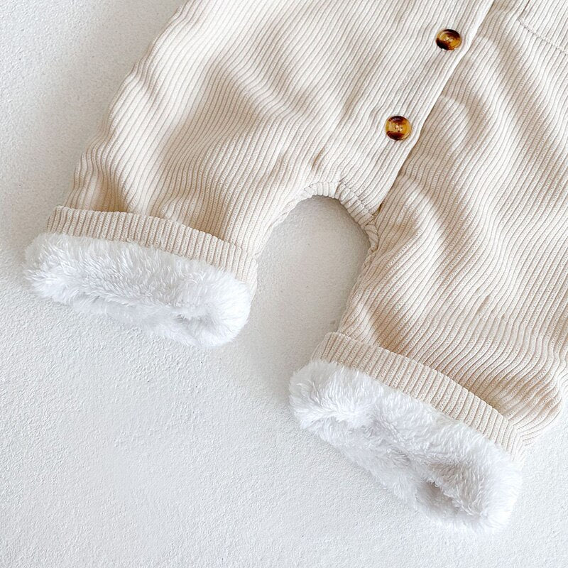 Close-up of sherpa-lined leg cuffs