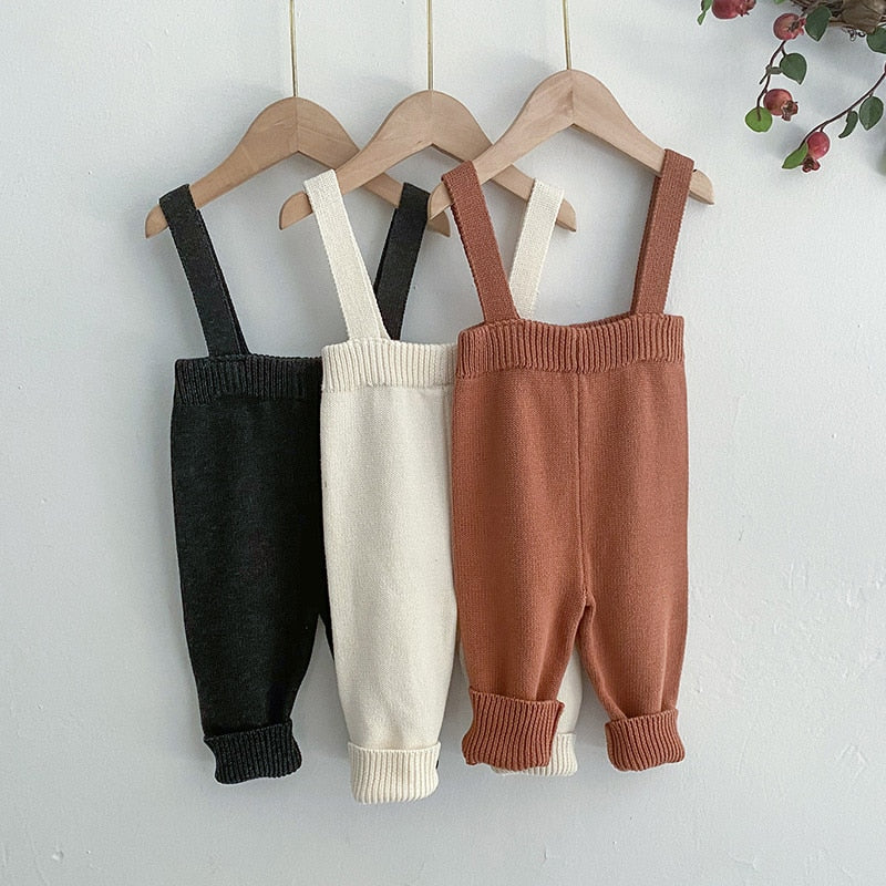 Dark gray, beige and brown knitted suspender overalls