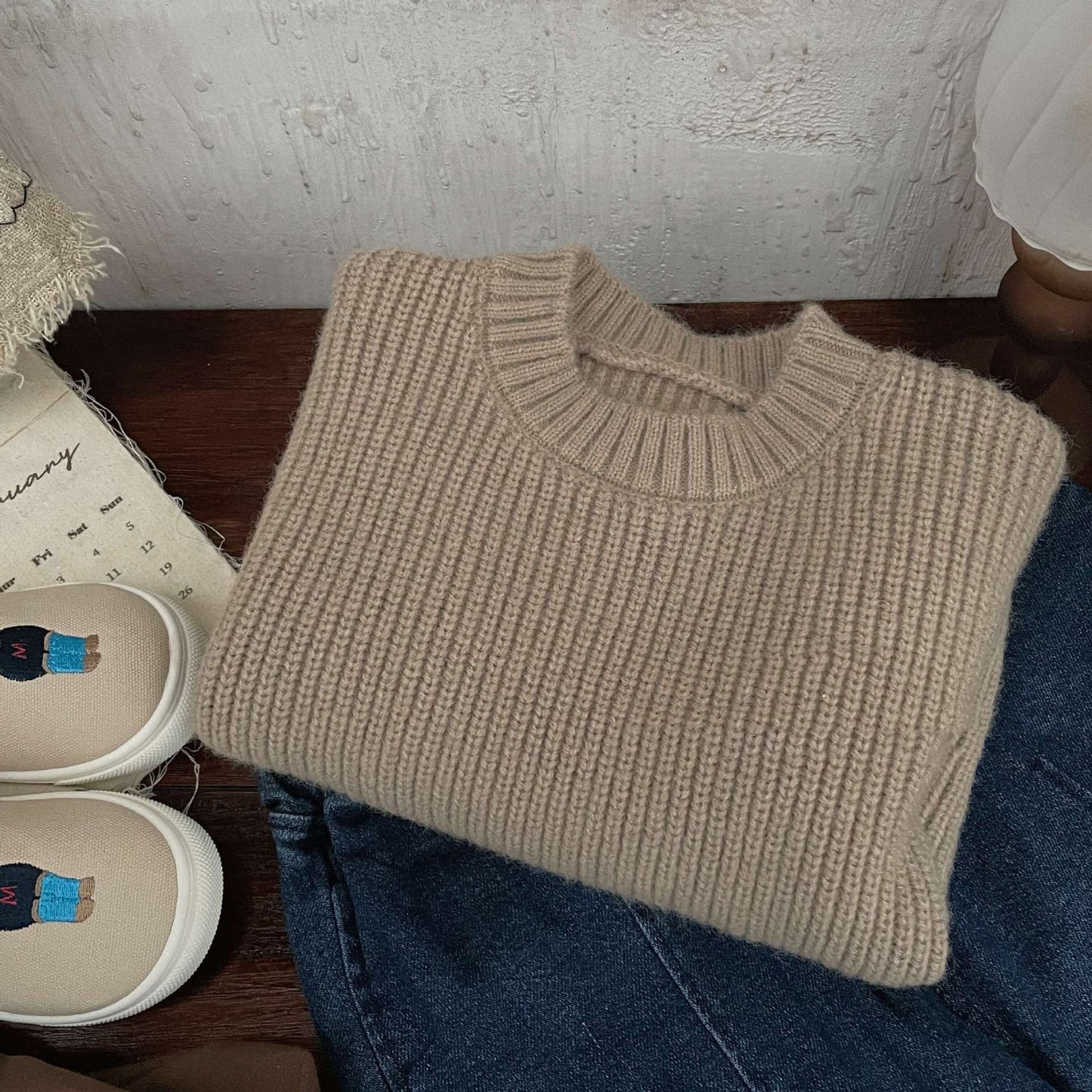 Western Style Loose-fitting Sweater