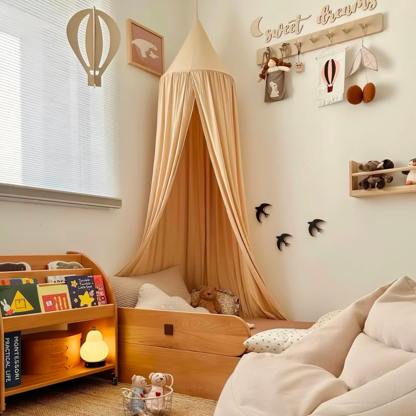 The Cozy Canopy