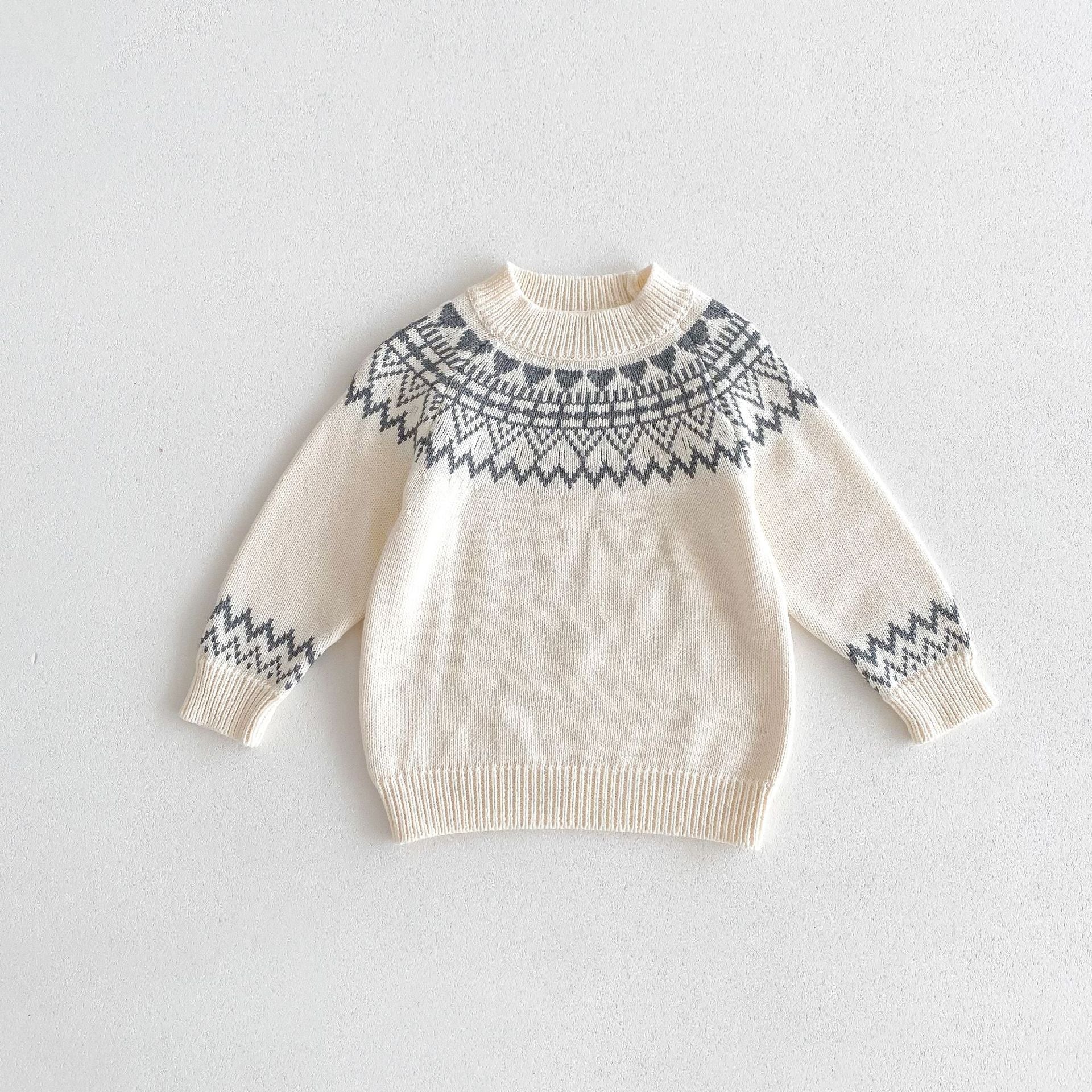 Pattern Pullover Sweater