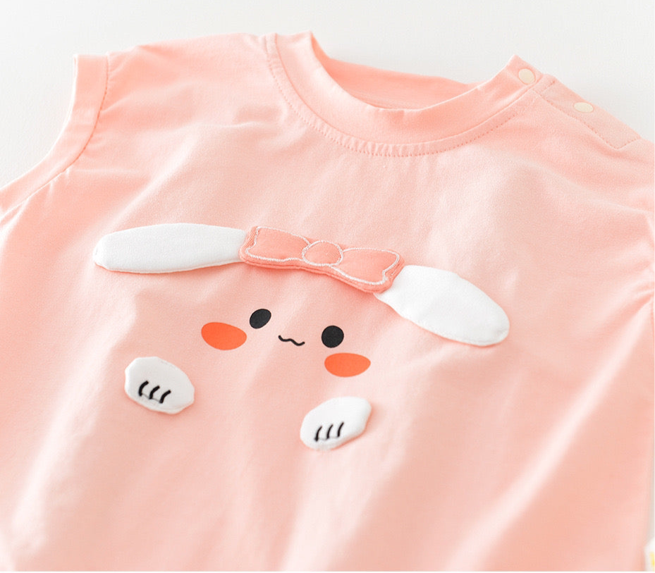 Bunny Bliss Baby Romper – Soft Pink Edition 🐰💕