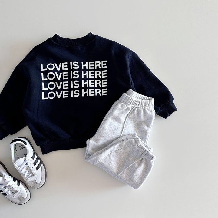 Love is here T-shirt