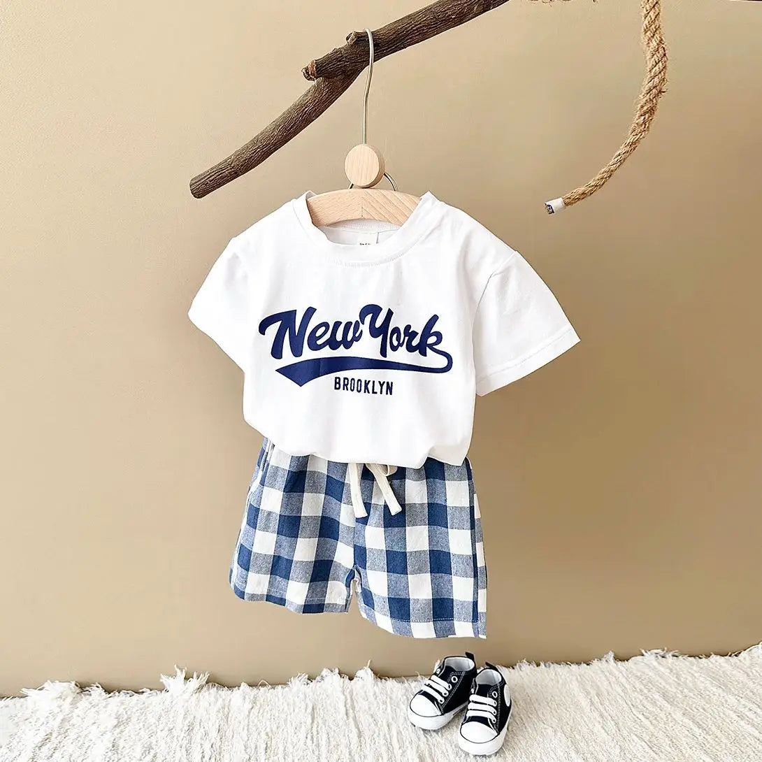 New York Print T-Shirt & Checkered Shorts Set