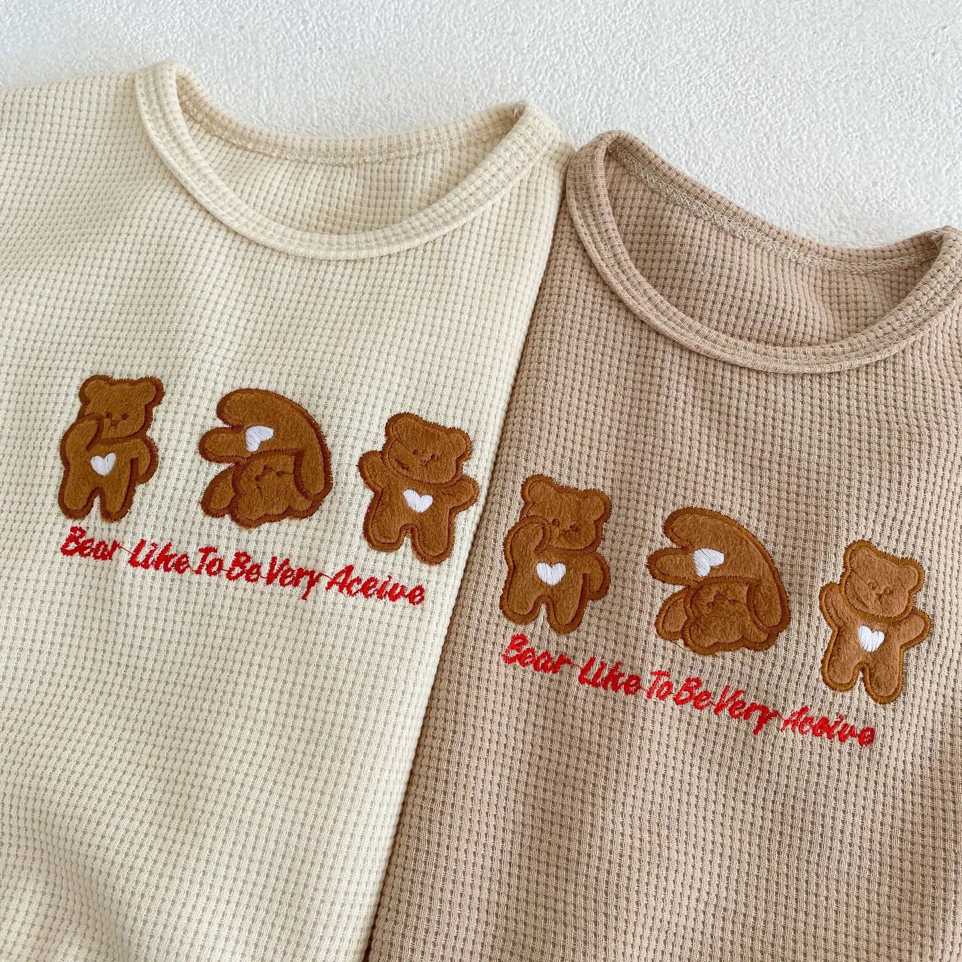 Bear Hugs Waffle Set