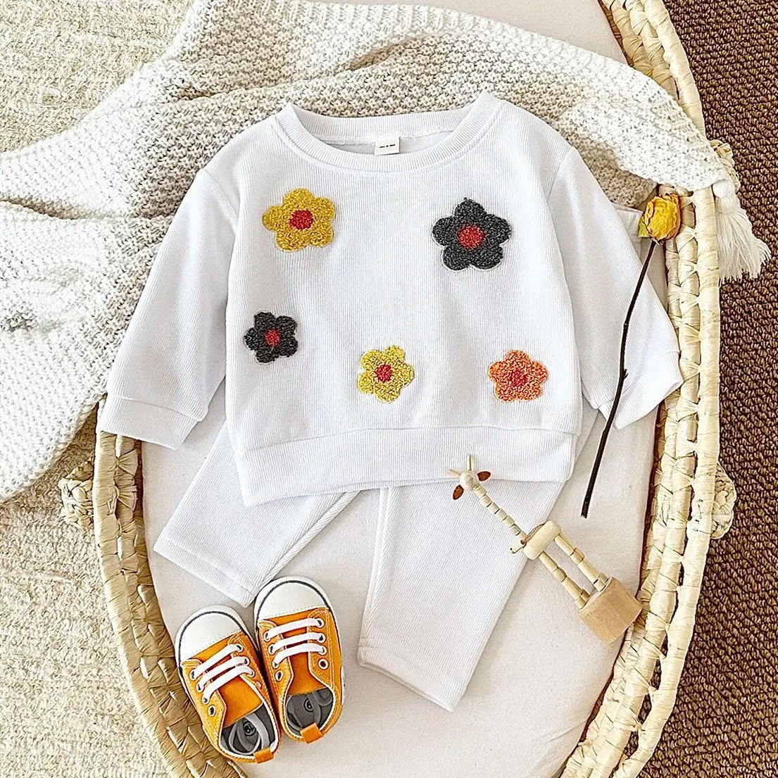 Autumn Little Flowers Sweatshir t& Pants