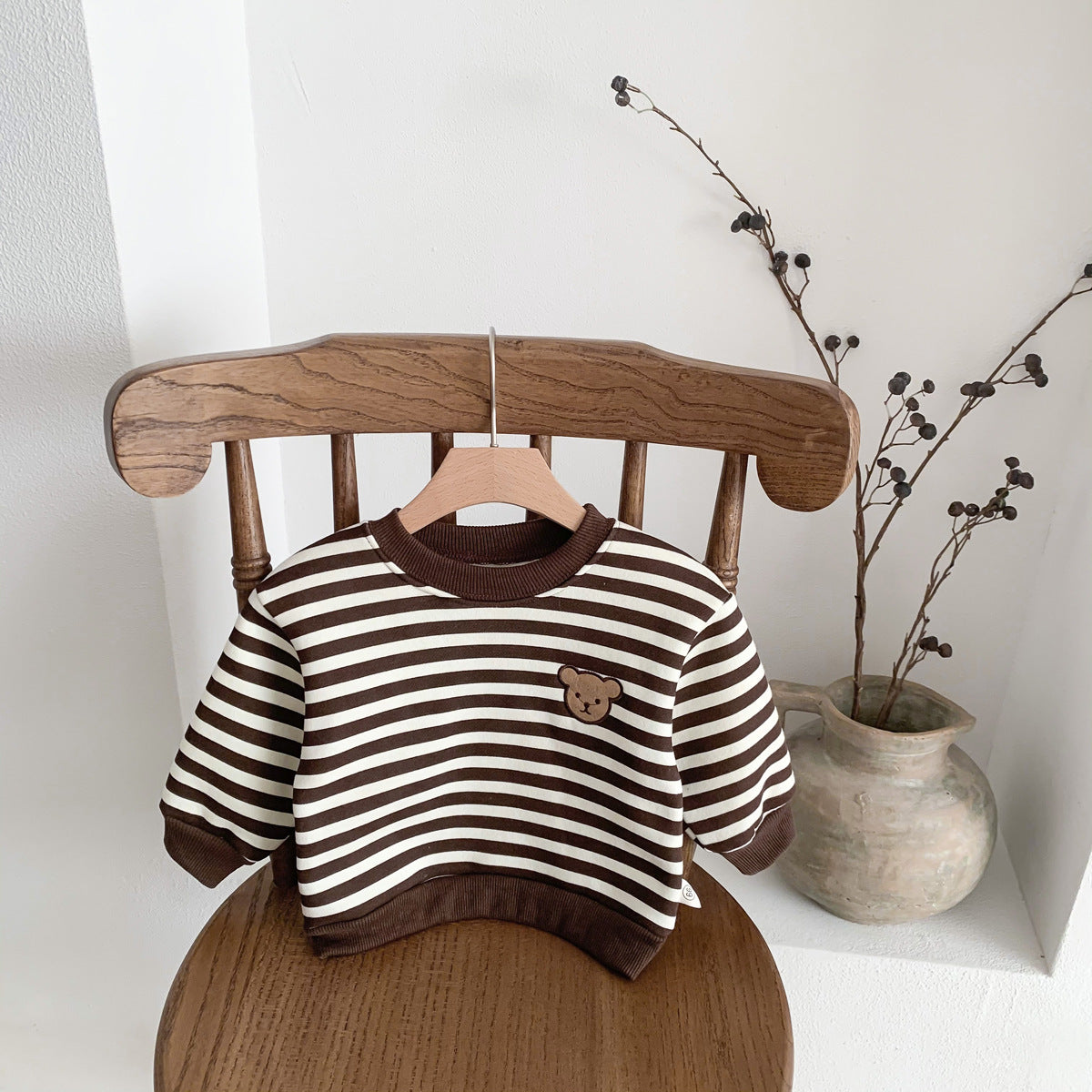 Warm Round Neck Bear Sweatshirt