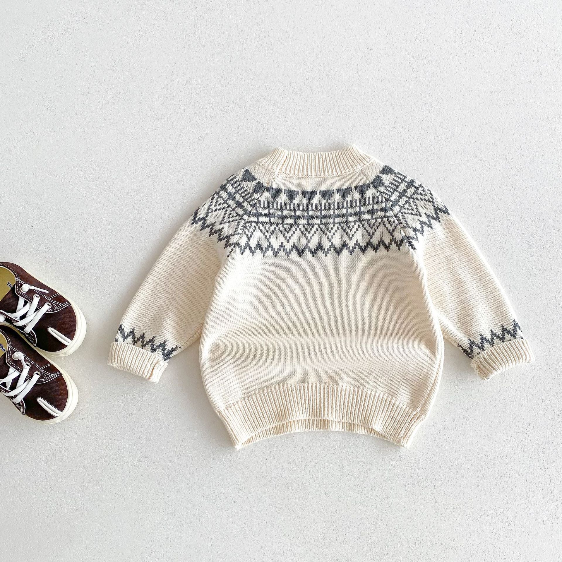 Pattern Pullover Sweater