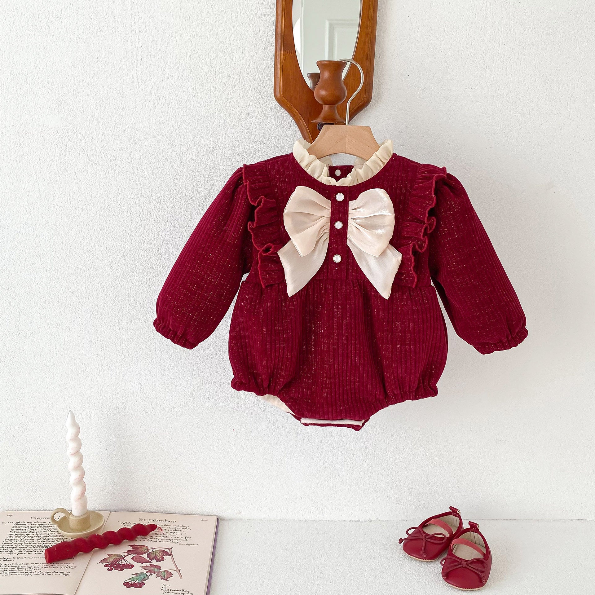 Little Lady Velvet Romper – Soft Wool Interior