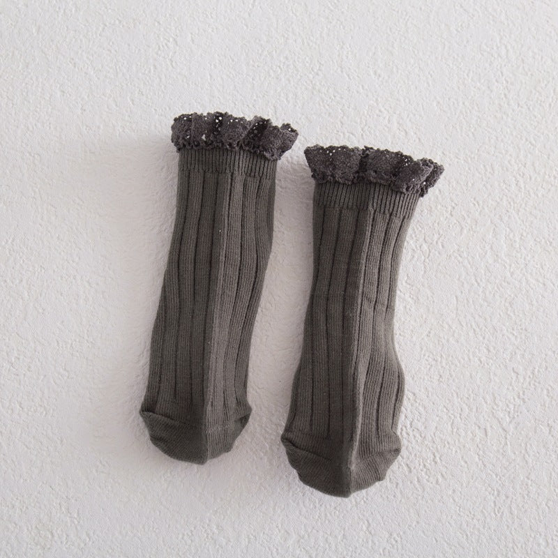 Grey ribbed socks with frill top