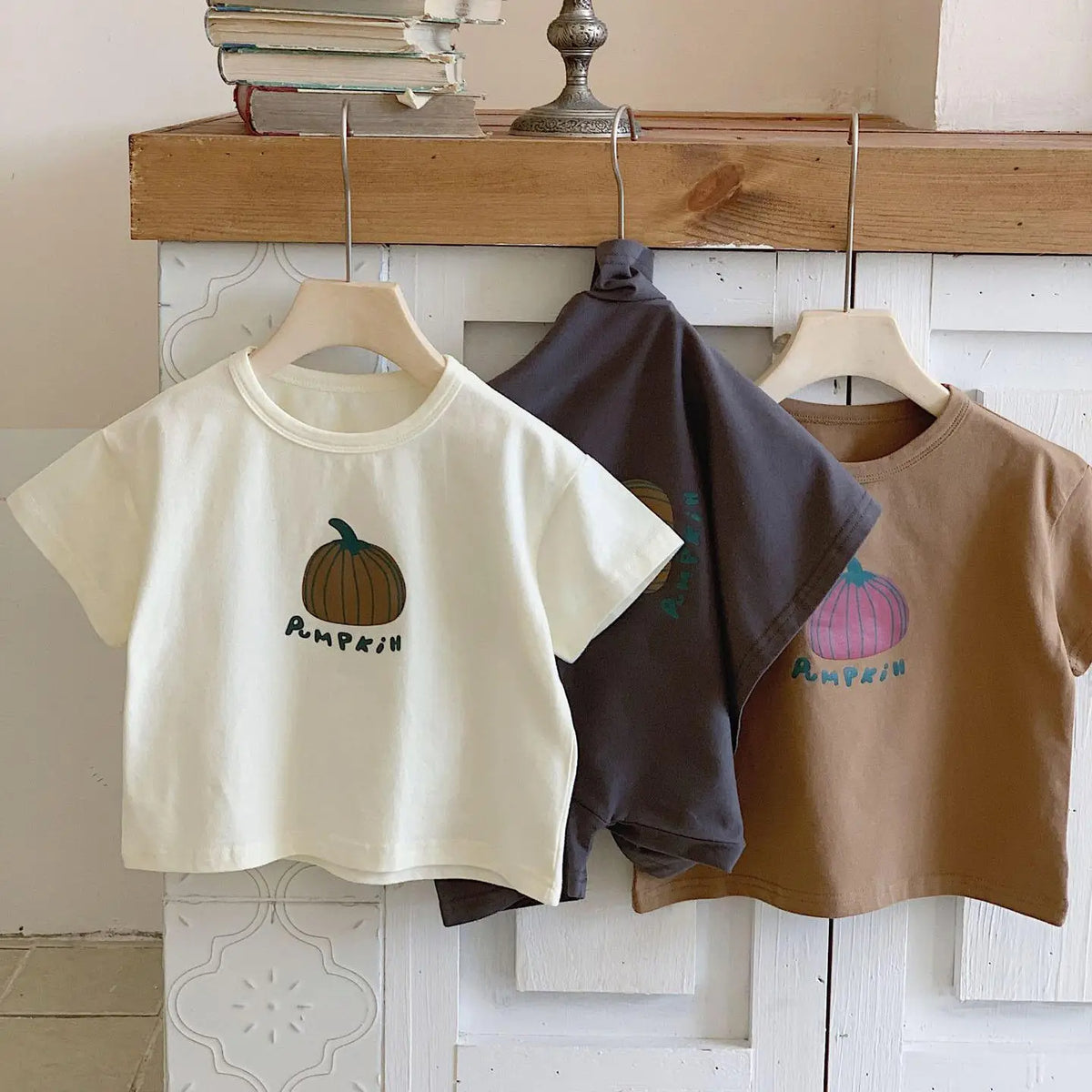 Beige, dark gray and brown pumpkin print kids tees