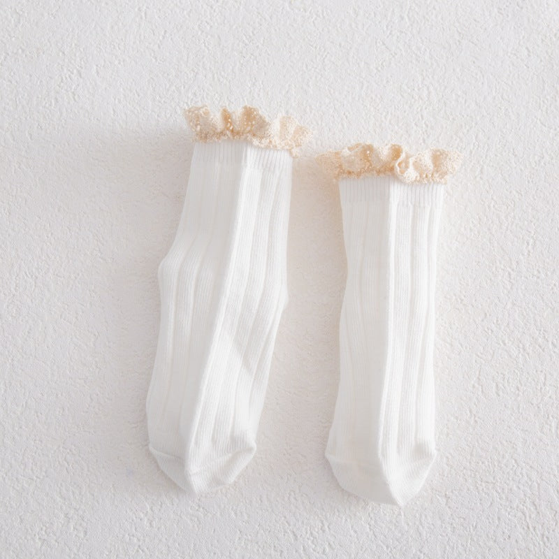 White ribbed socks with frill top