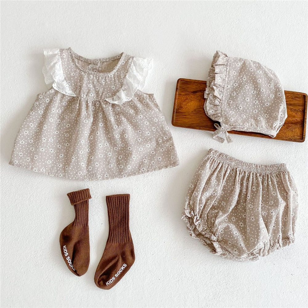 Daisy Dress Set with Shorts and Bonnet