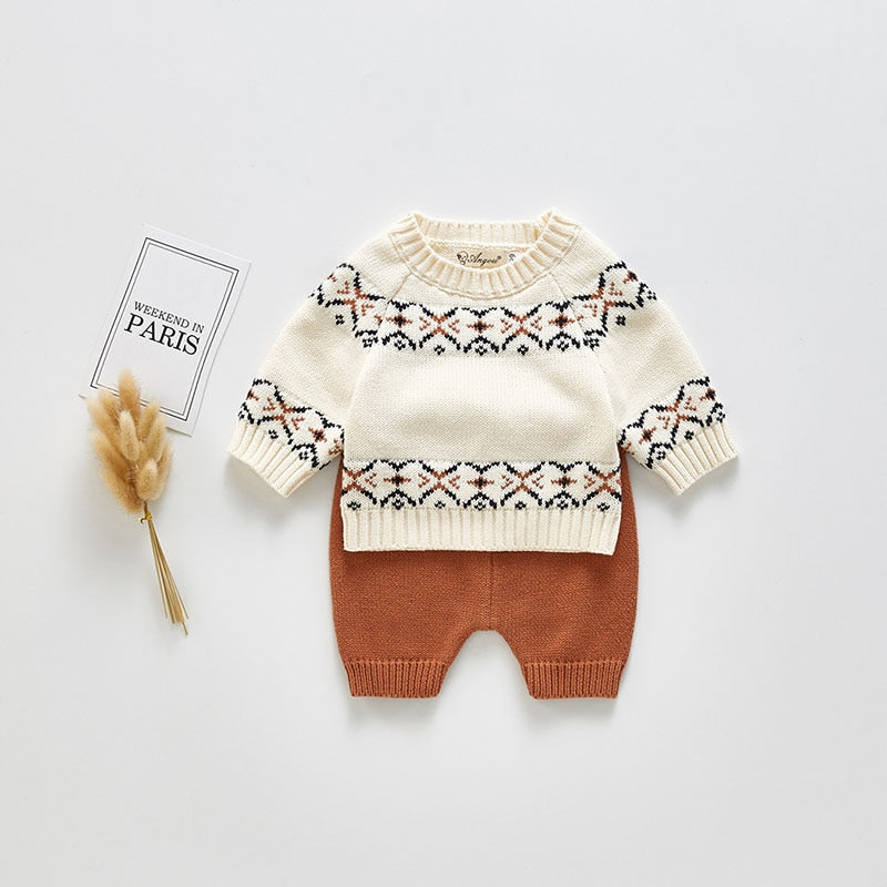 Geo Pattern Raglan Sleeve Sweater With Knit Shorts