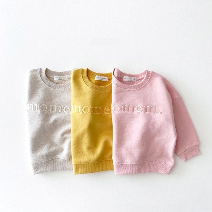 MOMENT Casual Sweatshirt