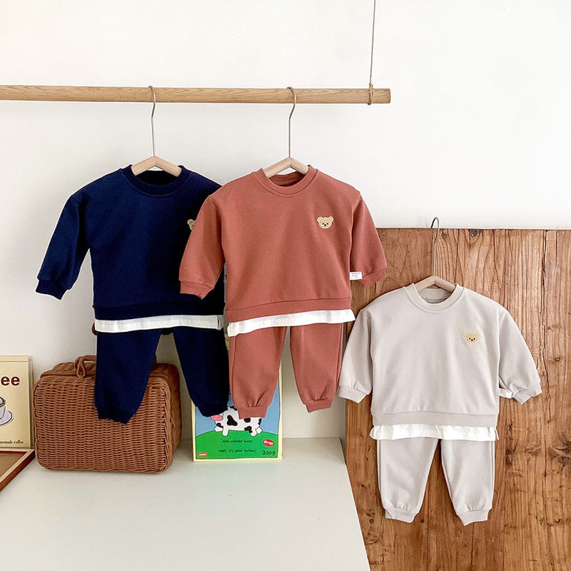 Cute Bear Sweatshirt & Pants Set