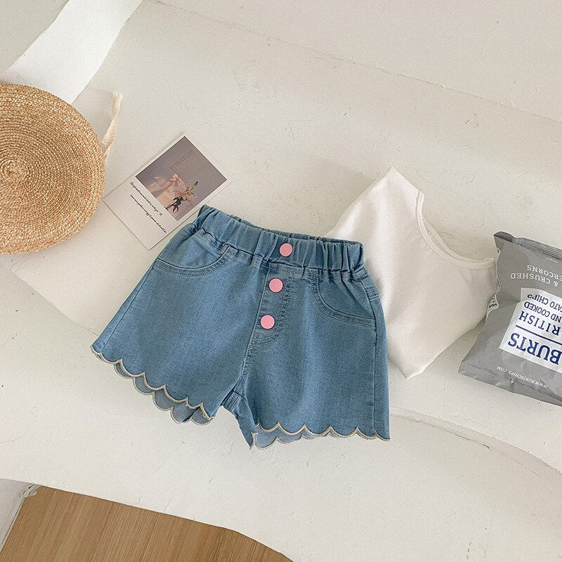 Casual Wavy Edge Shorts