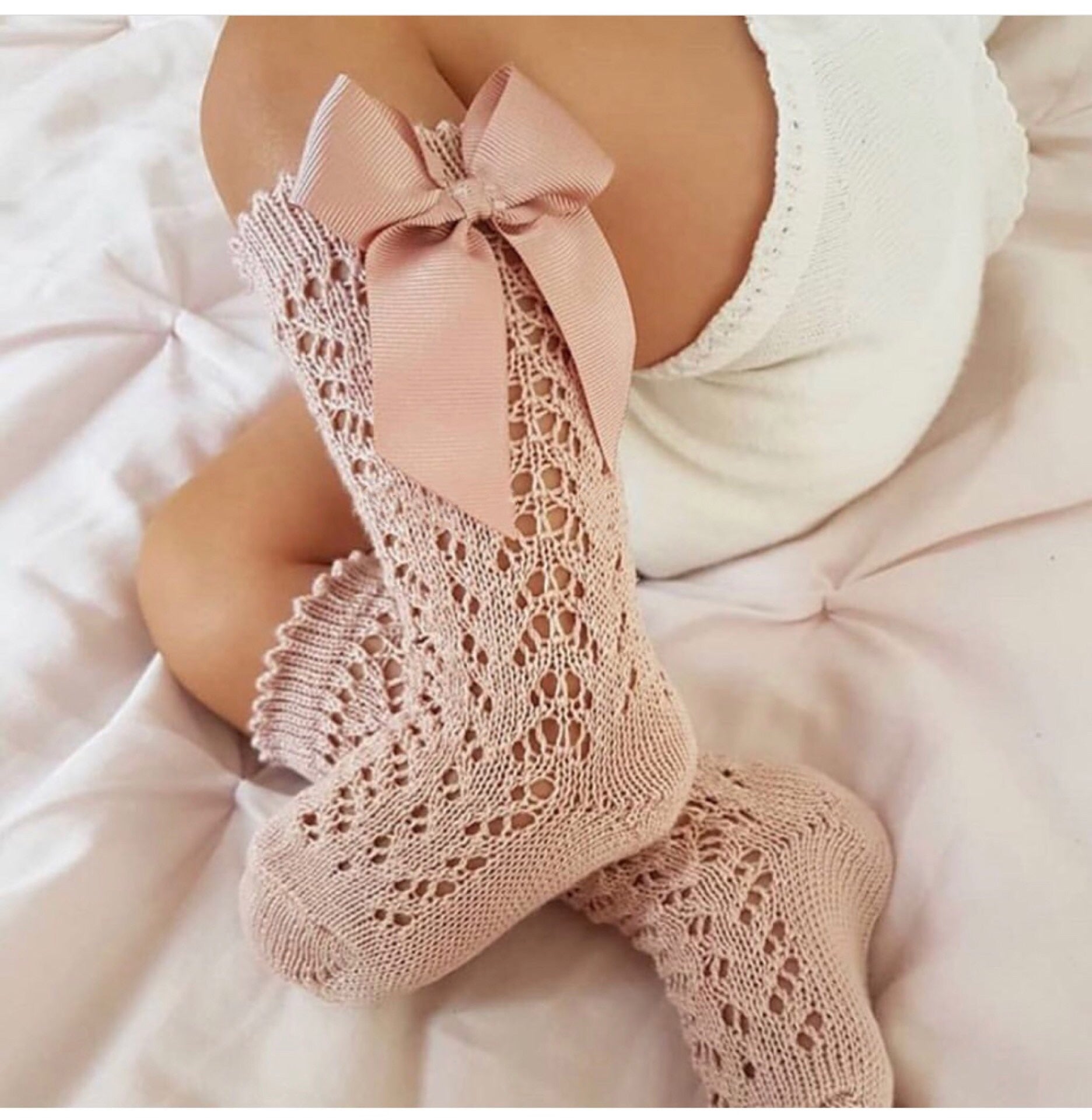 Royal Style Bowknot Fishnet Socks