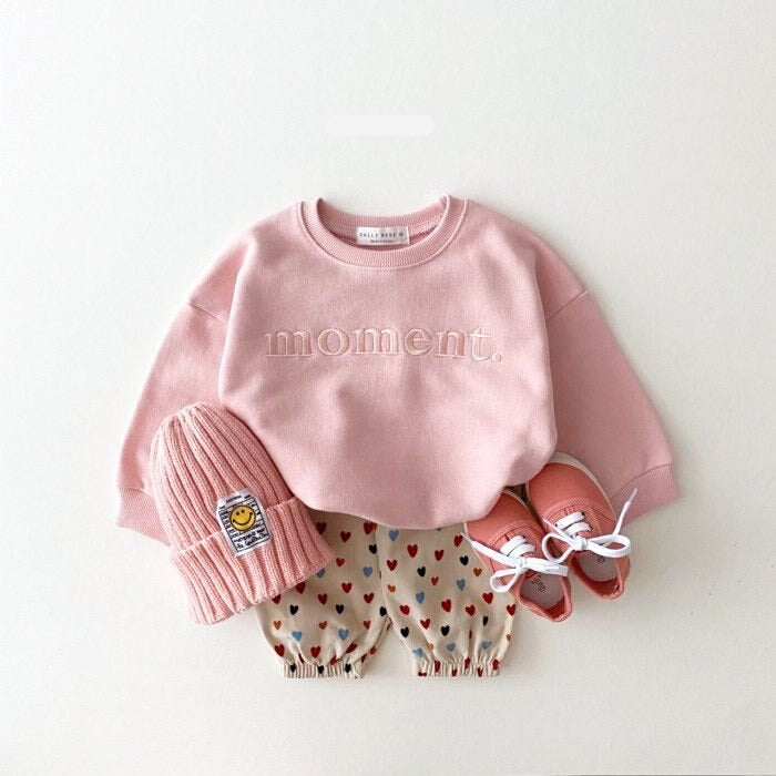 MOMENT Casual Sweatshirt