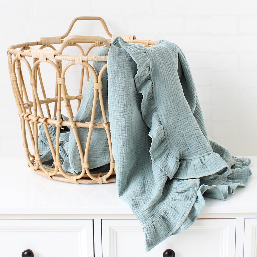 Muslin Ruffle Blanket