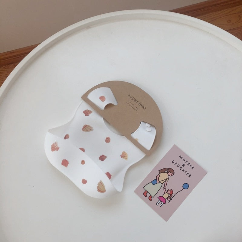 Stylish Cartoon Print Silicone Bib