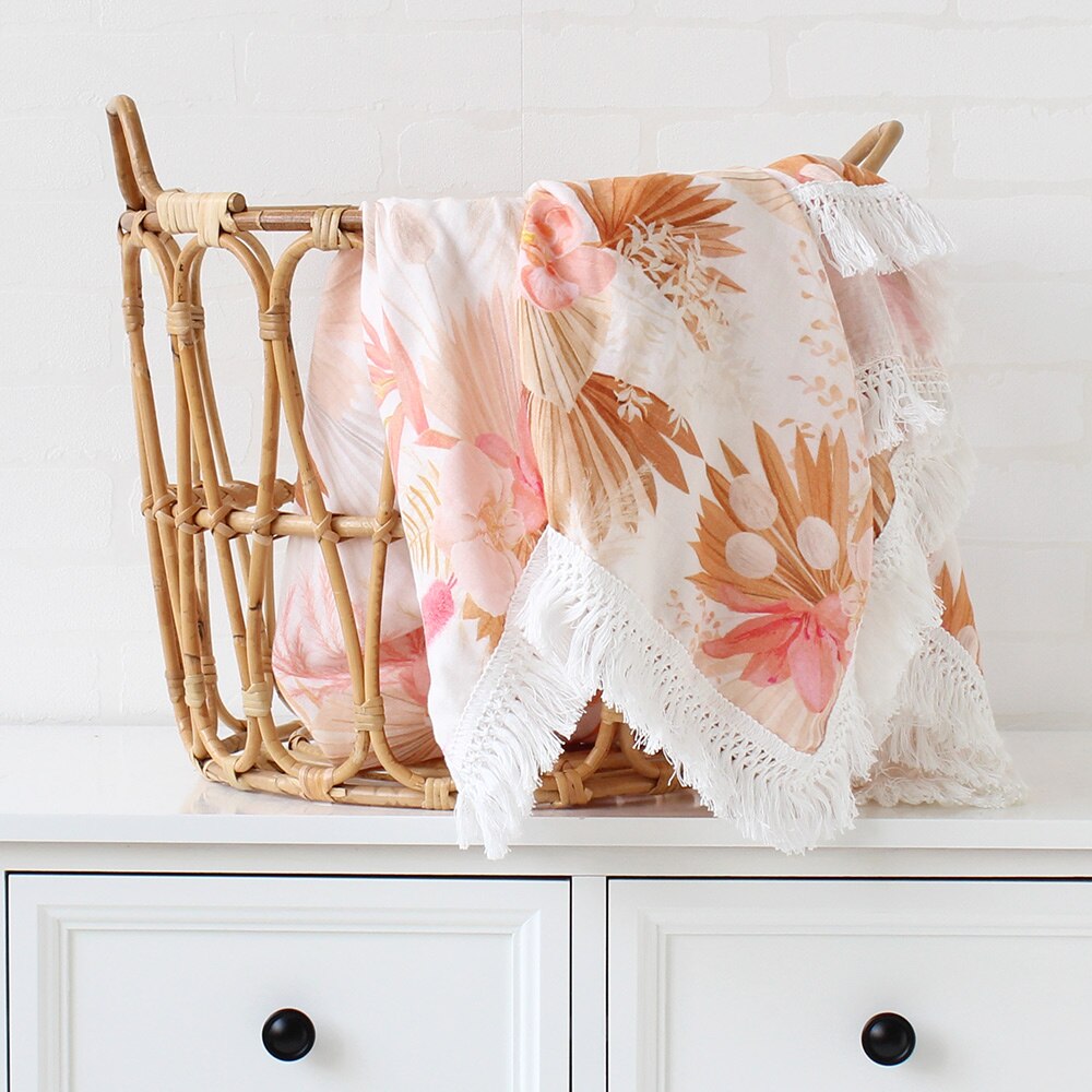 Muslin Blanket With Tassel