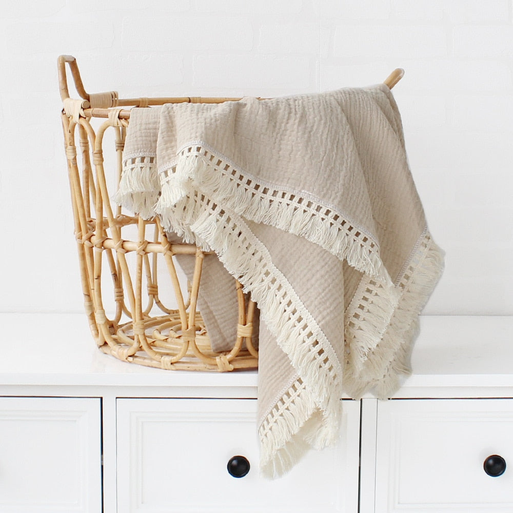 Muslin Blanket With Tassel