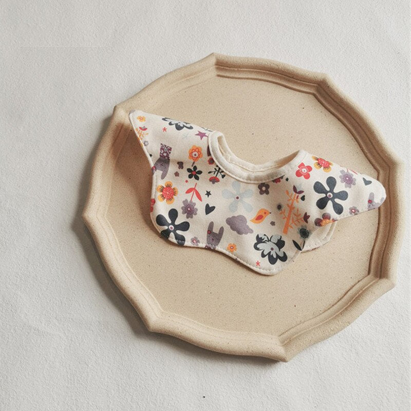 Dot/Stripe Pattern 360 Degree Rotating Bib