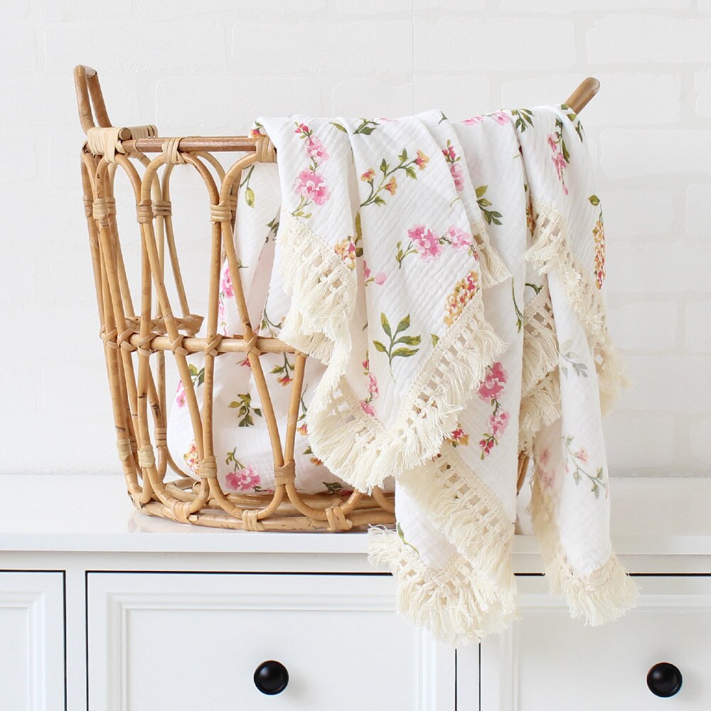 Muslin Blanket With Tassel