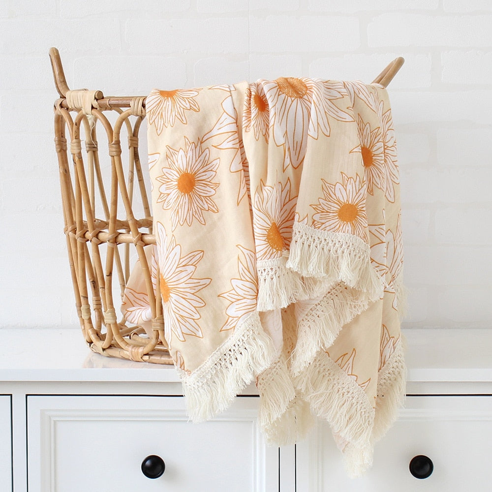 Muslin Blanket With Tassel