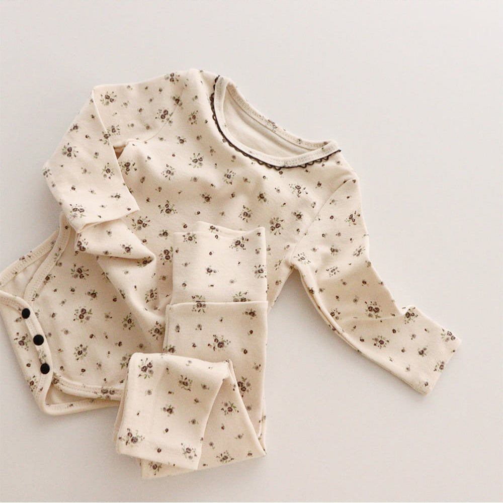Beige floral ribbed bodysuit and pants