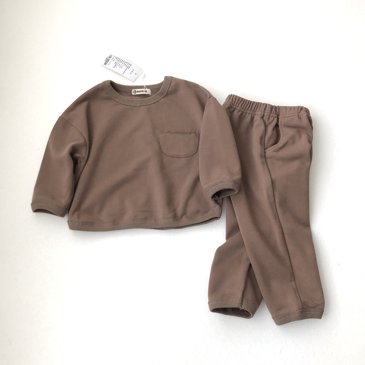 Brown sweatshirt and joggers set