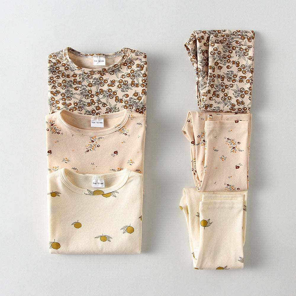 Folded cotton print pajama sets